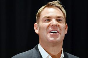 Shane Warne calls for entry-free Tests on charity night