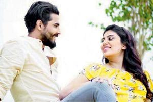 Ravindra Jadeja's wife's car meets with accident, cop slaps and pulls her hair