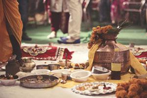 3,000 poor couples in Maharashtra get 'royal wedding'