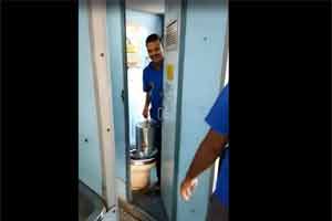 Viral video! Railway contractor using toilet water to make tea,coffee