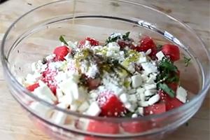 Perfect fruit salads to start summers on a healthy note