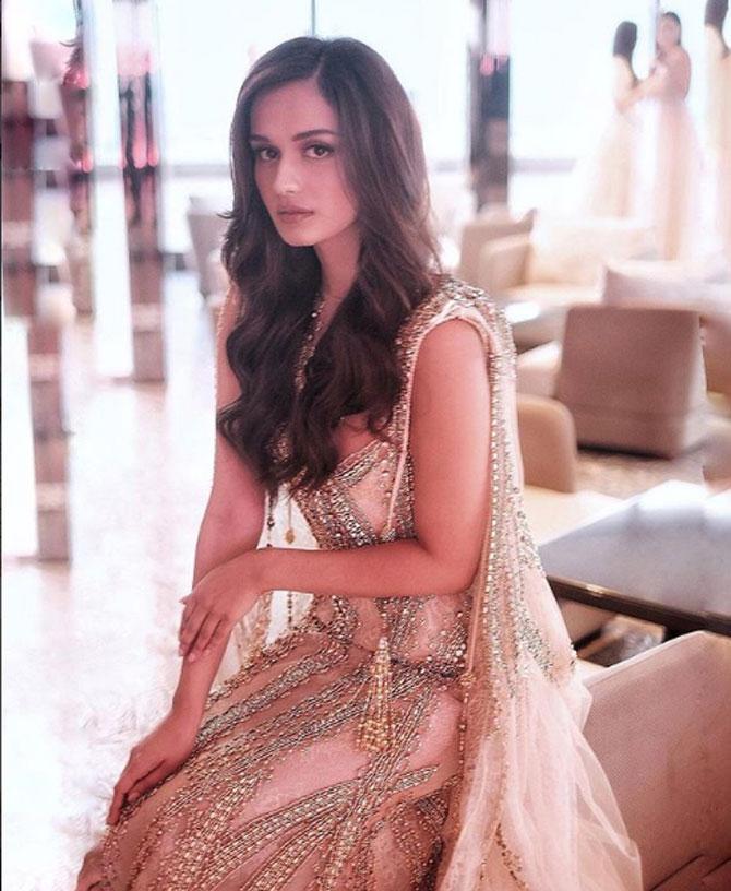 Manushi Chhillar had made it to the top 5 along with contestants from England, France, Kenya and Mexico. She was crowned the new queen by Miss World 2016 winner Puerto Rico's Stephanie Del Valle. 