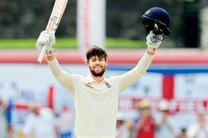 SL vs ENG: Foakes, Moeen put England on top