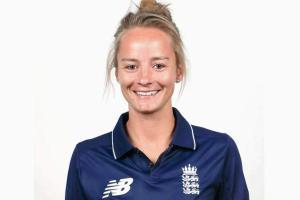 Australia eves breeze to 4th World T20 title
