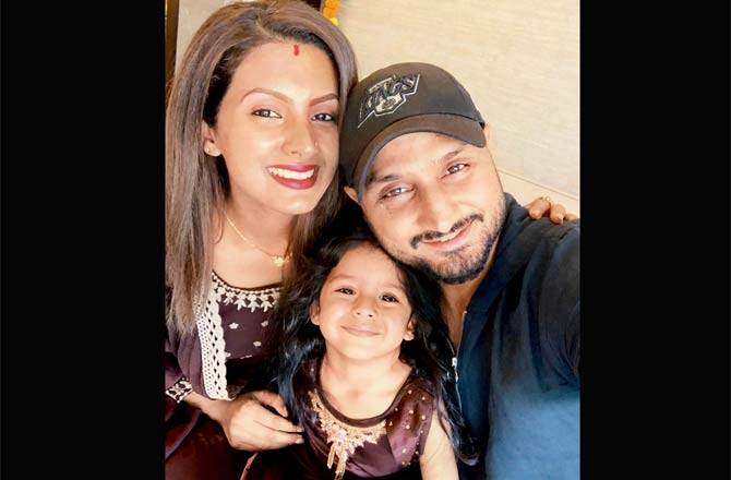 Harbhajan Singh with wife Geeta Basra and daughter Hinaya
