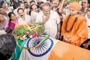 Karnataka announces 3-day mourning as Ananth Kumar passes awa