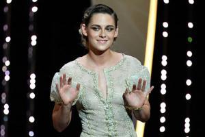 Kristen Stewart to star in rom-com Happiest Season
