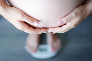 Mothers, take note! Your weight affects kid's too, says new study