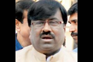 Sudhir Mungantiwar miffed, says no to alliance talks with Shiv Sena