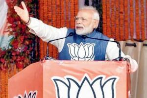 Narendra Modi: Congress threw out a Dalit to pave way for Sonia Gandhi