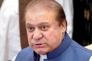 Pak SC admits NAB appeal against suspension of Sharifs' sentences in Av