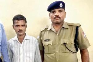 Mumbai Crime: Queue-hopping thief hops straight into Dadar police net