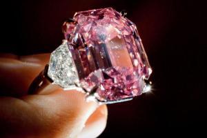 Rare diamond may rake in 50 million dollars