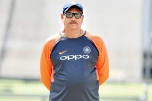 IND vs AUS: No team is weak at home, warns Ravi Shastri