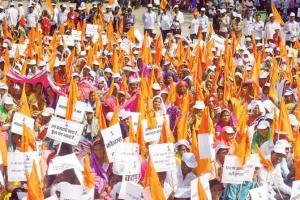 Farmers begin march from Thane to Mumbai for land rights, loan waiver
