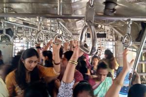 Mumbai Western Railway drama: Commuters protest against new timetable
