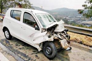 5 killed in accidents on Yamuna Expressway