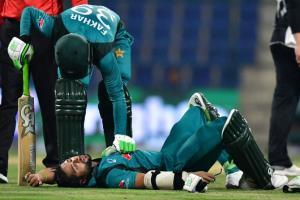 Imam-ul-Haq suffers horrific head injury after getting hit by a bouncer
