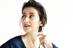 Manisha Koirala unveils her book Healed