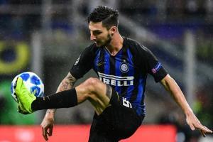 Late Politano strike lifts Italy past USA