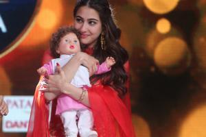 Sara Ali Khan gifted with a Taimur Ali Khan doll and it's cute. See pic