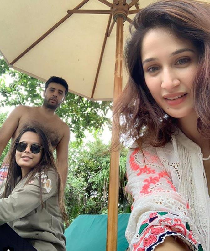 Sagarika Ghatge posted this picture of herself with a couple of close friends from the Madives. She captioned, 'With the lovers.... - welcome my siren @deeptisahi'