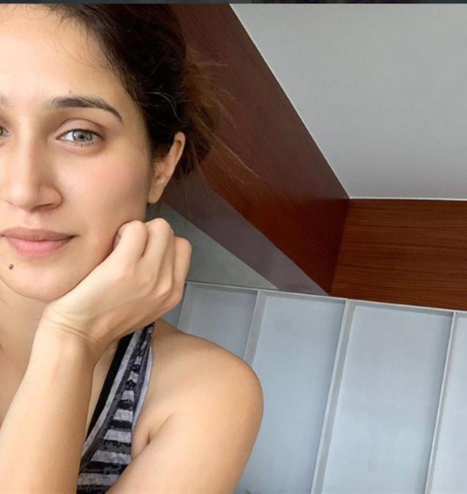 In pic: Sagarika Ghatge looks calm and refreshed while smiling for the camera in this one