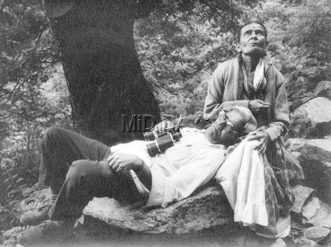 Who said love is only for the young? In a vintage photo, an old couple seems to dwell on times gone by. Pic/mid-day archive   