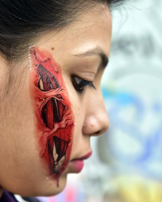 Bloodied face make-up done at Bandra