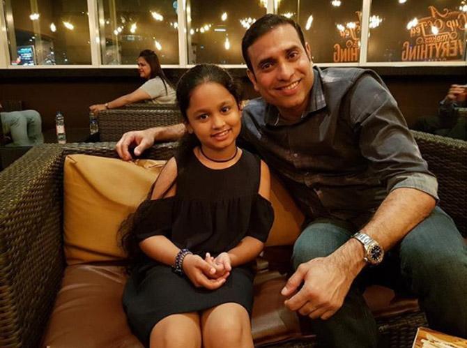 VVS Laxman posted this this picture with his daughter Achinthya. The father-daughter duo look absolutely adorable!