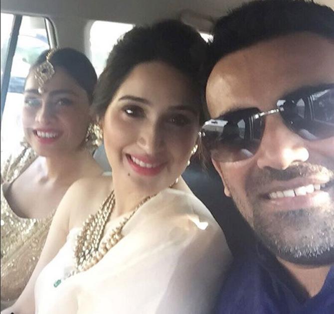Zaheer Khan shared this selfie in a car during Yuvraj Singh and Hazel Keech's wedding ceremony.