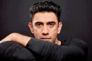 Amit Sadh leaves no stone unturned to get into the skin of Army Officer