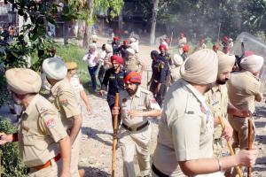 Amritsar Train Accident: Cop, scribe injured in clashes on tracks
