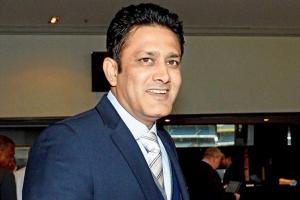 Anil Kumble lands up with flurry of wishes for his 48th birthday!