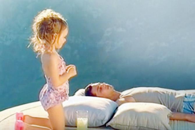  A still from the video of Telepopmusik