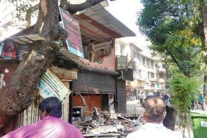 Mumbai: BMC hammer falls on illegal cafe next to petrol pump in Matunga