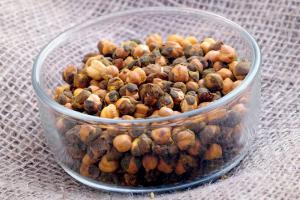 BMC to provide roasted chana and peanuts for municipal students