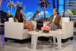 Dakota Johnson blames Chris Hemsworth for being distracted