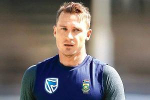 Paceman Dale Steyn in South Africa squad for Australia tour