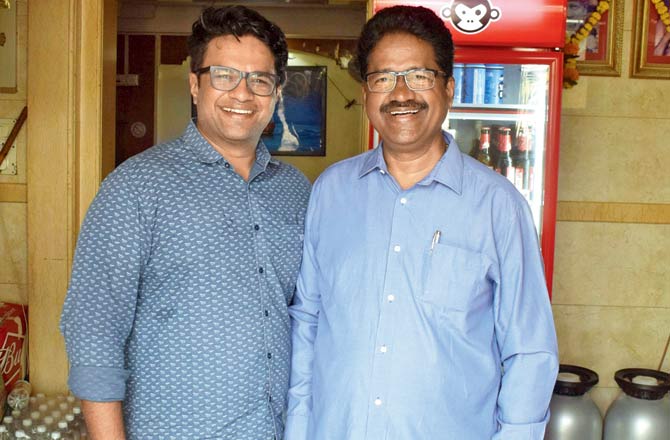 The one advice that Diwakar N Shetty, owner of Andheri East-s iconic Divya Sagar Bar and Restaurant, has for son Sagar whose new venture Global Quarter with Meghnesh and Avinash will open at Powai, is to make guests feel important. Pic/Ashish Raje