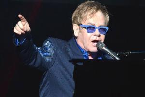 Elton John thrills at Madison Square Garden