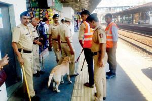 Government Railway Police hunts down seven mobile snatchers in a month