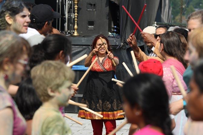 Garba Canada