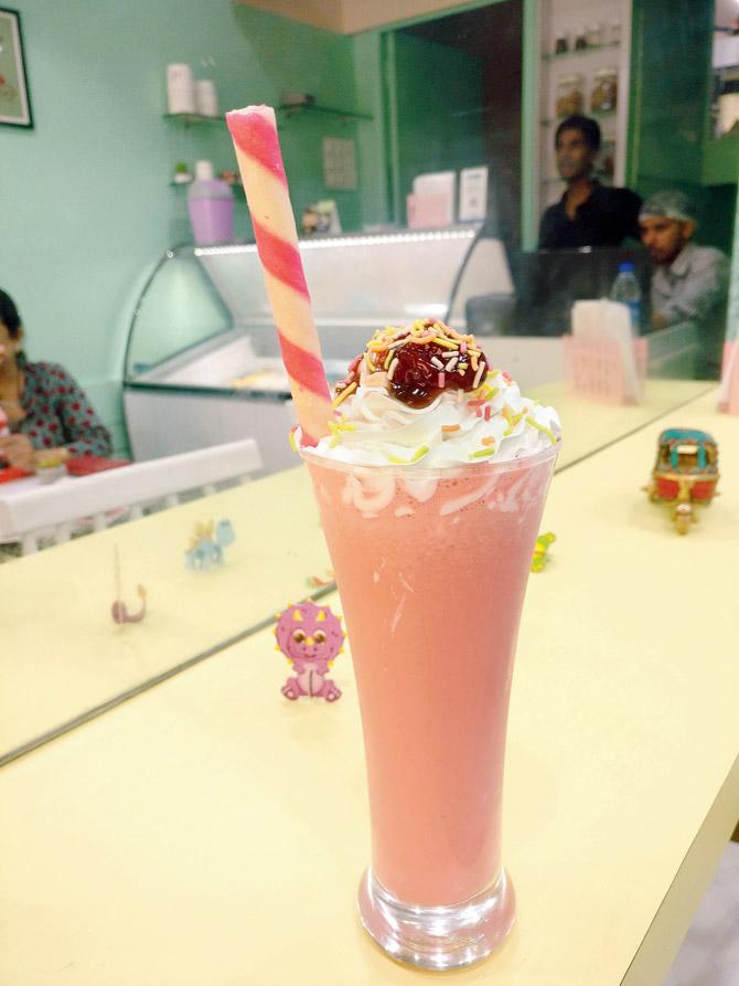Strawberry short cake twist