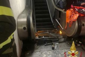 Caught on video: 20 hurt as out-of-control escalator gives away in Rome