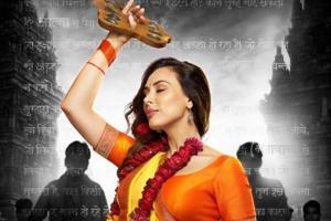 Salman Khan wishes luck to Iulia Vantur for her debut film