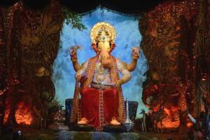 Mumbai: Govt steps in to handle crowds at Lalbaugcha Raja