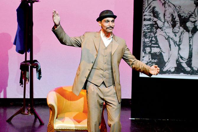 Pratik Gandhi in Mohan