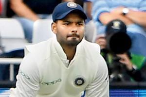 Rishabh Pant likely to be brought in as cover for struggling Dhoni