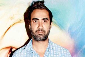 Ranvir Shorey in web series Rangbaaz along with Saqib Saleem